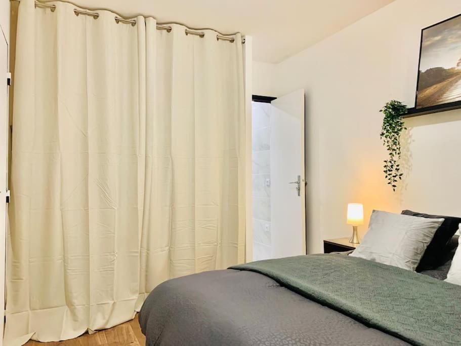 Appartement T2 Ideal Pour Familles Ou Sejour D Affaire Argenteuil Eksteriør billede